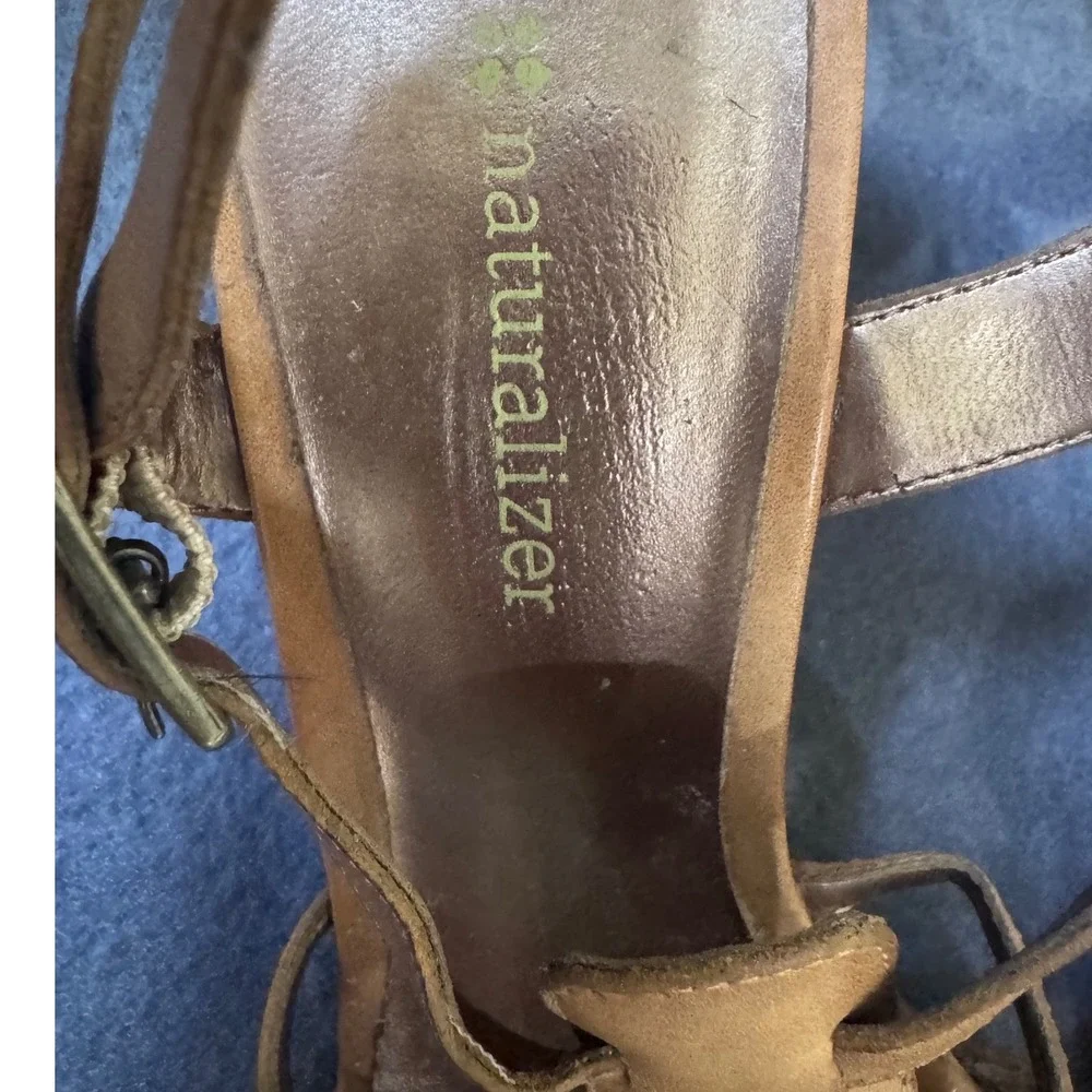 Naturalizer Pietro Tan Leather Strappy T-Strap Heels Sandals 7.5M Comfy Boho